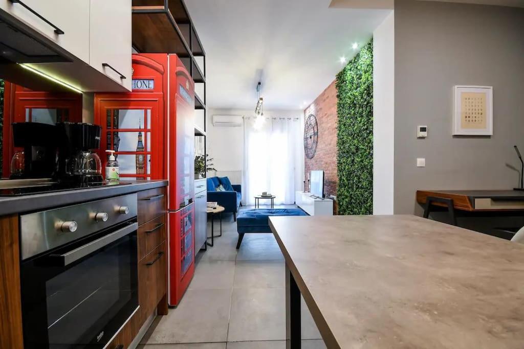 Ophelia Luxurious Suite #Tifhelexpo Θεσσαλονίκη Εξωτερικό φωτογραφία